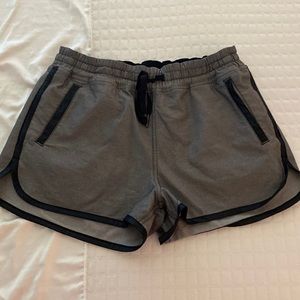 Lulu shorts